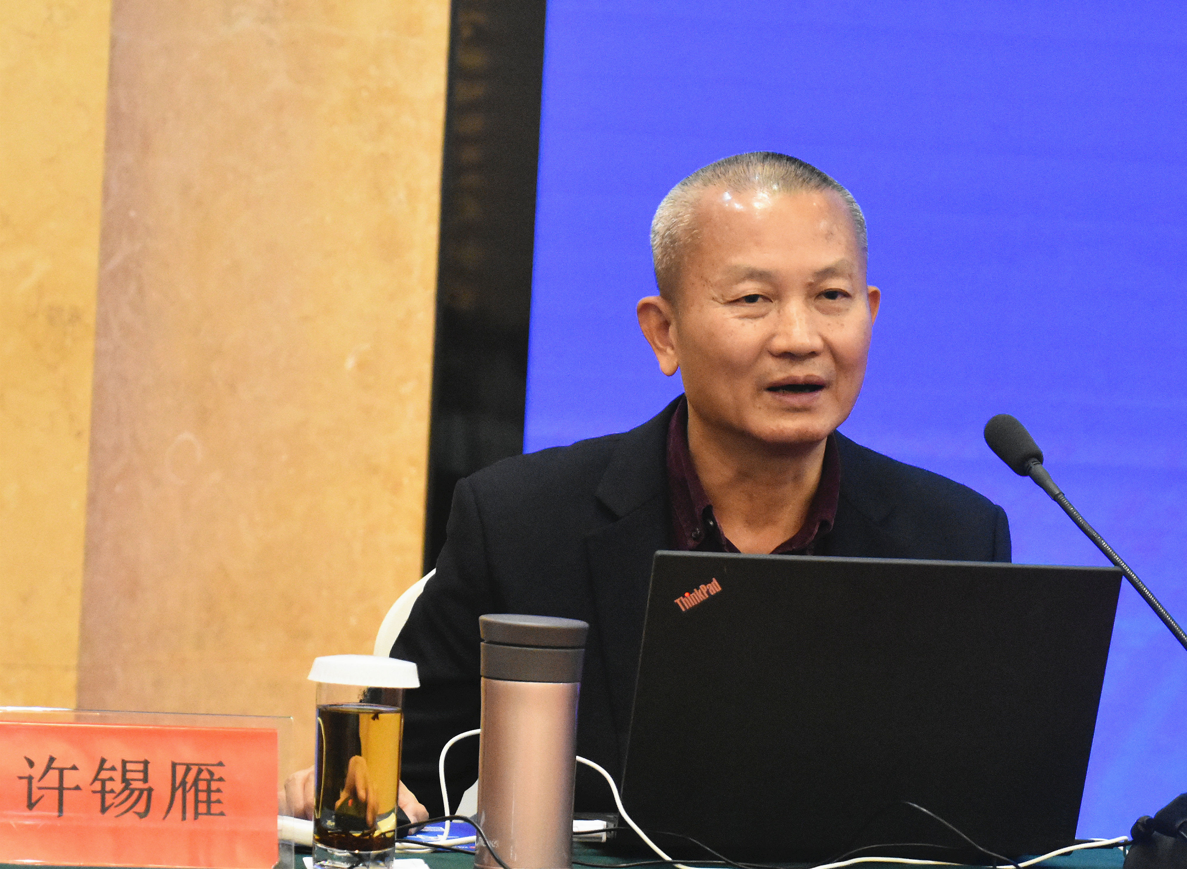 許_副本.jpg 許_副本.jpg