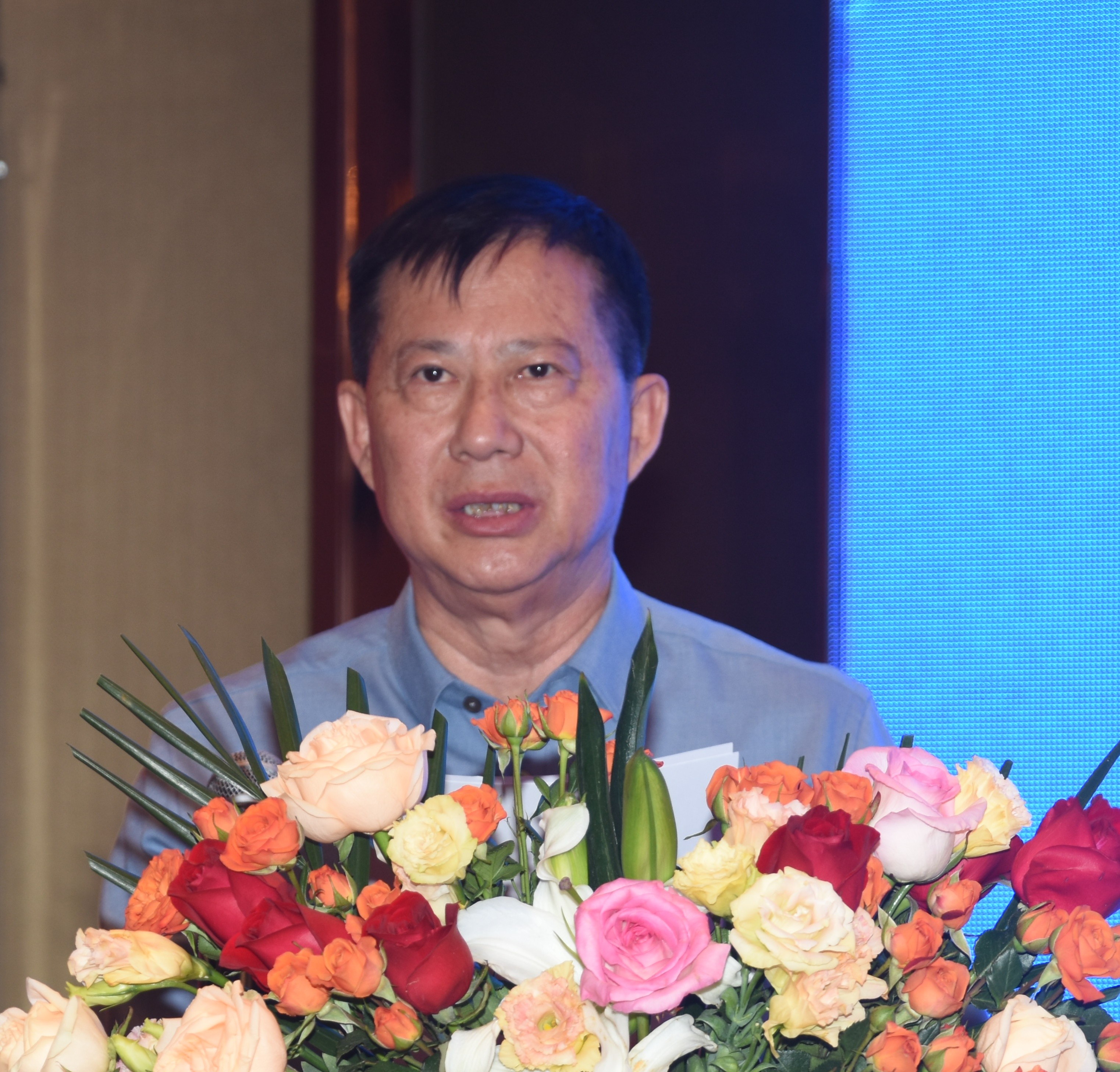 鄔堂利_副本.jpg 鄔堂利_副本.jpg